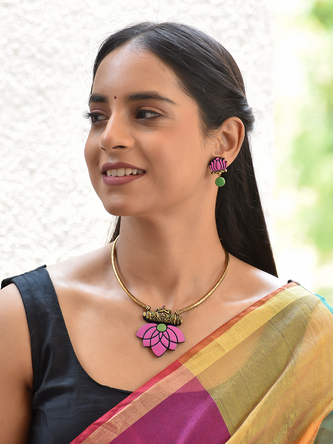 Terracotta Pink Lotus Pendant Choker Set
