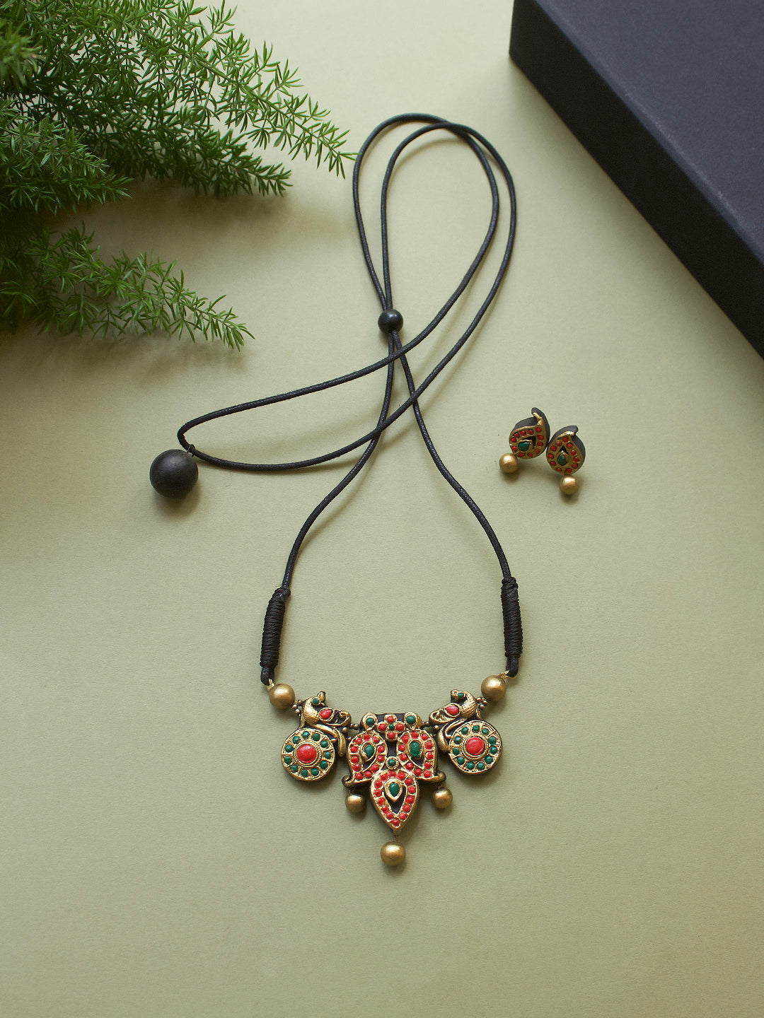 Harini — Mango Design Hand Painted Finish Terracotta Jewellery Set